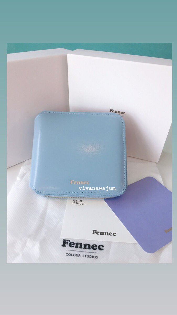 jaeminnawa's tweet photo. [ขาย/พร้อมส่ง] #fennec #zipperwallet สี fog blue 🐋
ราคา 1,400 บาท ส่งฟรี EMS ค่ะ
✨ของใหม่ แกะกล่อง มีถุงผ้า กล่องครบ ขอดูรูปเพิ่มเติมได้ทาง Dm ค่ะ
#ส่งต่อfennec #กระเป๋าพร้อมส่ง #กระเป๋าเกาหลี #fennecพร้อมส่ง https://t.co/NLjqInYCHP