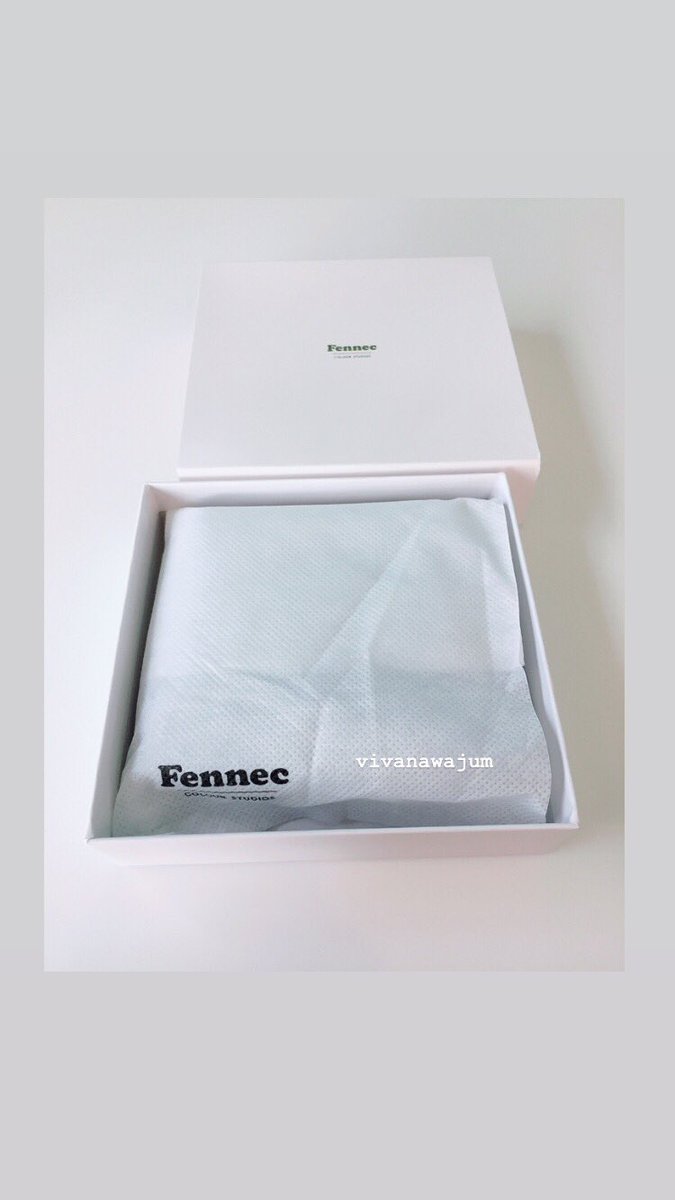 jaeminnawa's tweet photo. [ขาย/พร้อมส่ง] #fennec #zipperwallet สี fog blue 🐋
ราคา 1,400 บาท ส่งฟรี EMS ค่ะ
✨ของใหม่ แกะกล่อง มีถุงผ้า กล่องครบ ขอดูรูปเพิ่มเติมได้ทาง Dm ค่ะ
#ส่งต่อfennec #กระเป๋าพร้อมส่ง #กระเป๋าเกาหลี #fennecพร้อมส่ง https://t.co/NLjqInYCHP