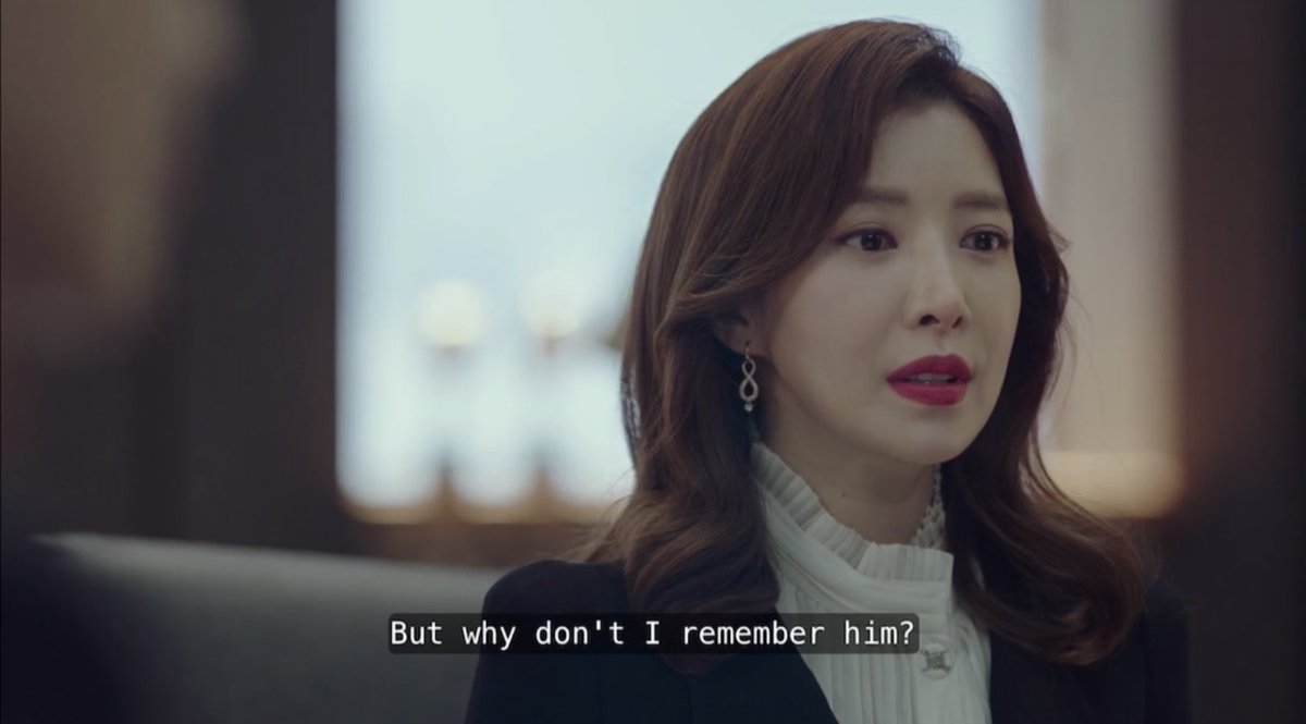 Lee Yeon Jae’s possible role to Seo Dong Jae’s disappearance. > in ep 4 when he visited yeonjae, he mentioned a case that involves choi bit. he asked her if she knew about it. she claims not having heard anything about it.  #SecretForest2  #Stranger2