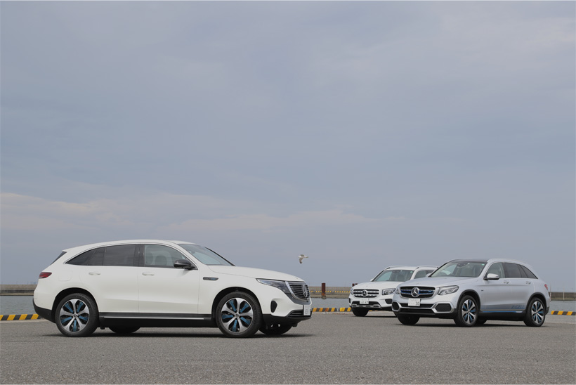 KotsuTimesSha's tweet photo. 「#onlyMercedes(#オンリーメルセデス)10月号」は9/1発売。今号は広がる #メルセデス ・パワーの世界観【#EQ パワーの真髄】大特集!
また第2特集として、最新 #SUV モデルとして発表されたばかりの #新型GLA と新星 #GLB を総力特集。#ハイブリット #mercedes #PHV
https://t.co/EioGiCns6r https://t.co/KJRcMKx2Lj
