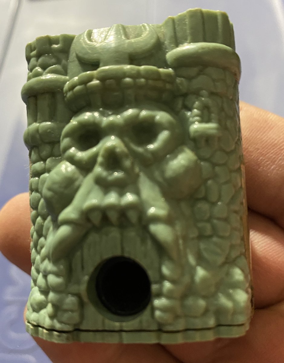 PopCultureJunk2's tweet photo. How many people can say they have a @MastersOfficial He-Man Castle Grey Skull Pencil Sharpener from 1983? #whydidikeepthis ? @NightPromoting @TheHeManMovie @ThatKevinSmith https://t.co/s9StW37jpH