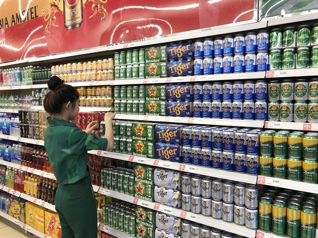 VietnamNewsVNS's tweet photo. Beer industry: market slowly recovers

https://t.co/4SyzrXHD4X https://t.co/txU1ybJgqQ