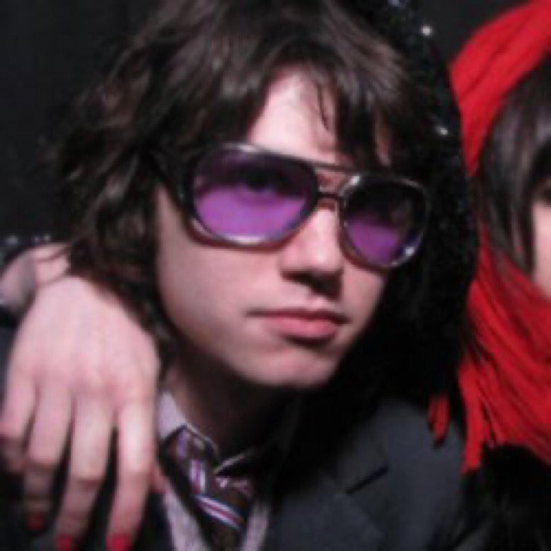 My last words of the night are happy birthday ryan ross you lyrical and musical genius i love love love you! 