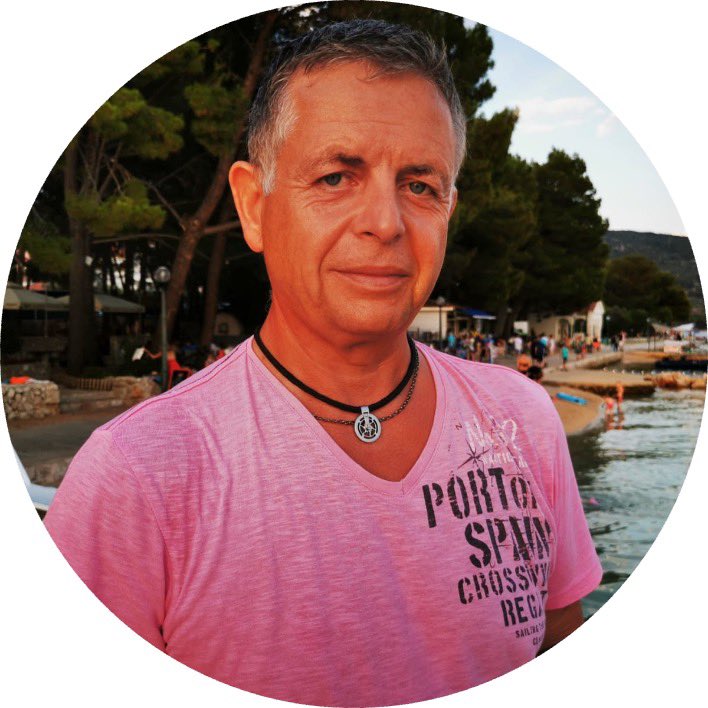 Ronny Schöniger

Nach der Diagnose "unheilbare Muskelatrophie“ mit 39 im Rollstuhl und erwerbsunfähiger Rentner. Durch die starken Schmerzen dem Alkohol verfallen und von der Ehefrau sitzengelassen. Der tiefste Punkt war erreicht.

#offenheit #mut #ehrlichkeit