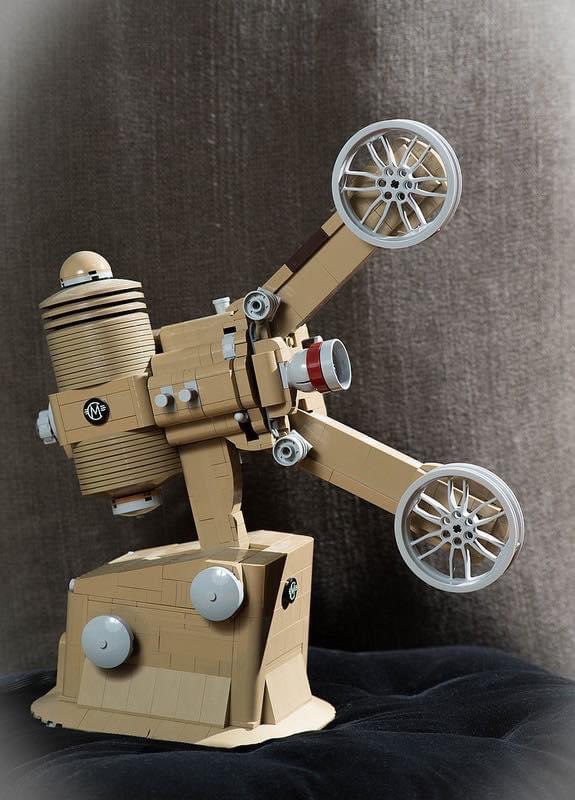 LEt'sGO! Sabías que? Tal día como hoy en 1897: en Estados Unidos, Thomas Edison patenta el kinetoscopio, el primer proyector de cine. LEt'sGO LEt'sGO!