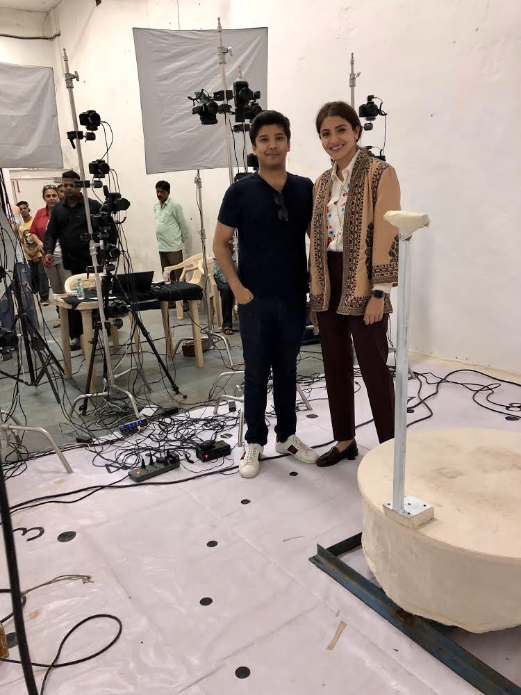 ICEStudiosIndia's tweet photo. At the sets of ZERO 3D scanning @AnushkaSharma with our founder @ananthaldia #3dscanning #photogrammetry3dscanning #vfx #cgi #digitaldoubles #digitalhumans #bollywood #volumetriccapture #ar #vr #xr #mixedreality #virtualproduction #zero #AnushkaSharma https://t.co/hHSSC3a4dv
