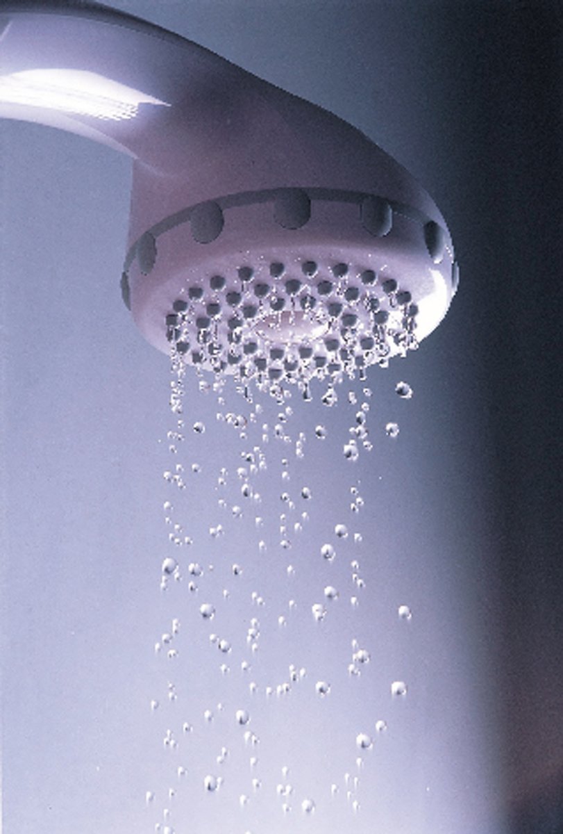 Wist je...dat je gemiddeld 110 liter water per dag verbruikt? Allemaal zuiver drinkwater dat je gebruikt voor je toilet, een bad of douche, de was, de afwas, om te koken, om te poetsen én voor je tuin. #ontdekhetinhidrodoe #hidrodoe #pidpa