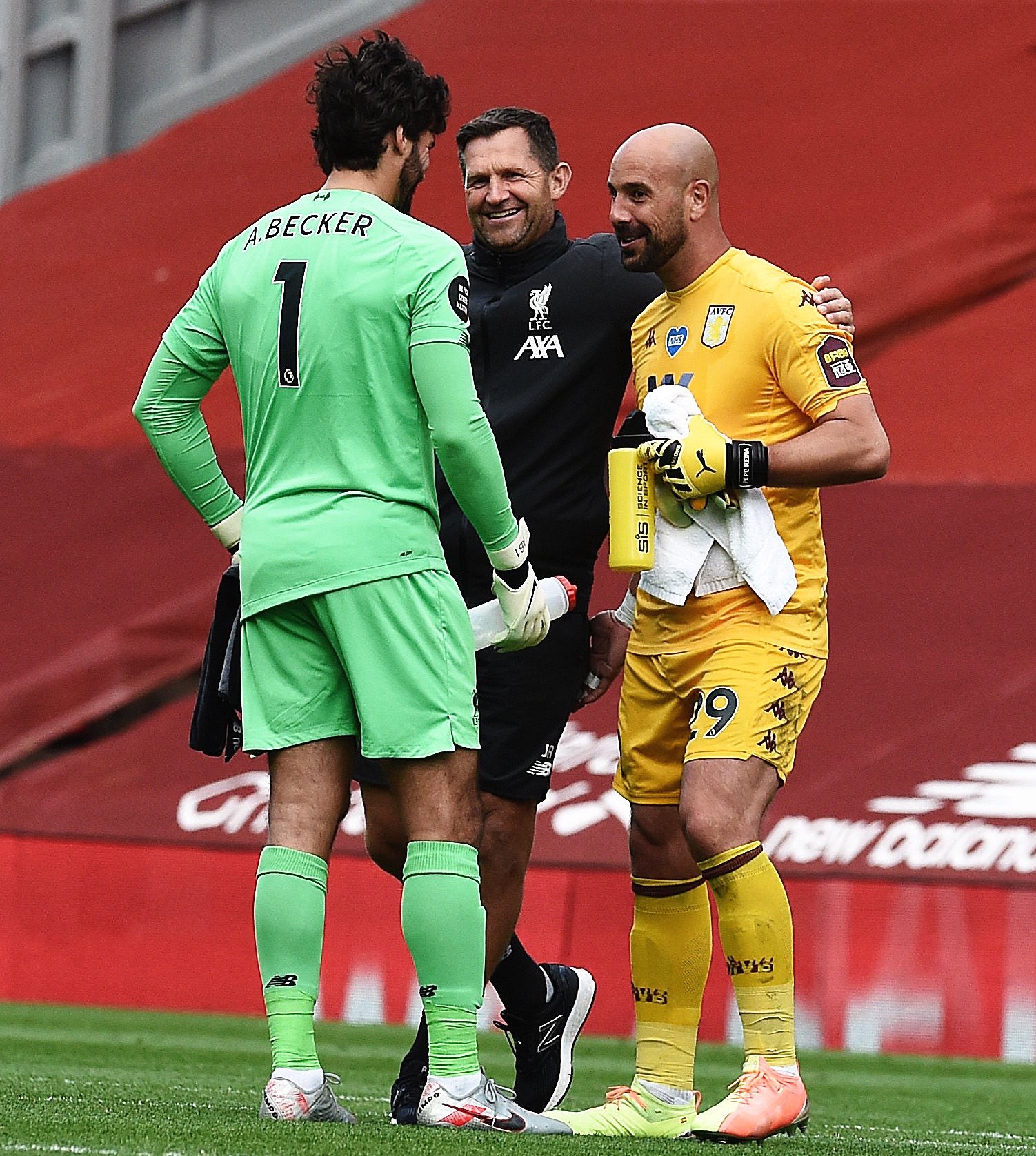 Happy 38th Birthday to Pepe Reina  394 Apps 134 Clean Sheets FA Cup League Cup 