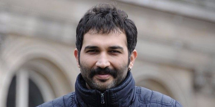 baskomsernevzat's tweet photo. Faşizm hep yenilmiştir, kuşkusuz yine yenilecektir. #BarışAtayYalnızDeğildir https://t.co/ZUkOcuLDCg