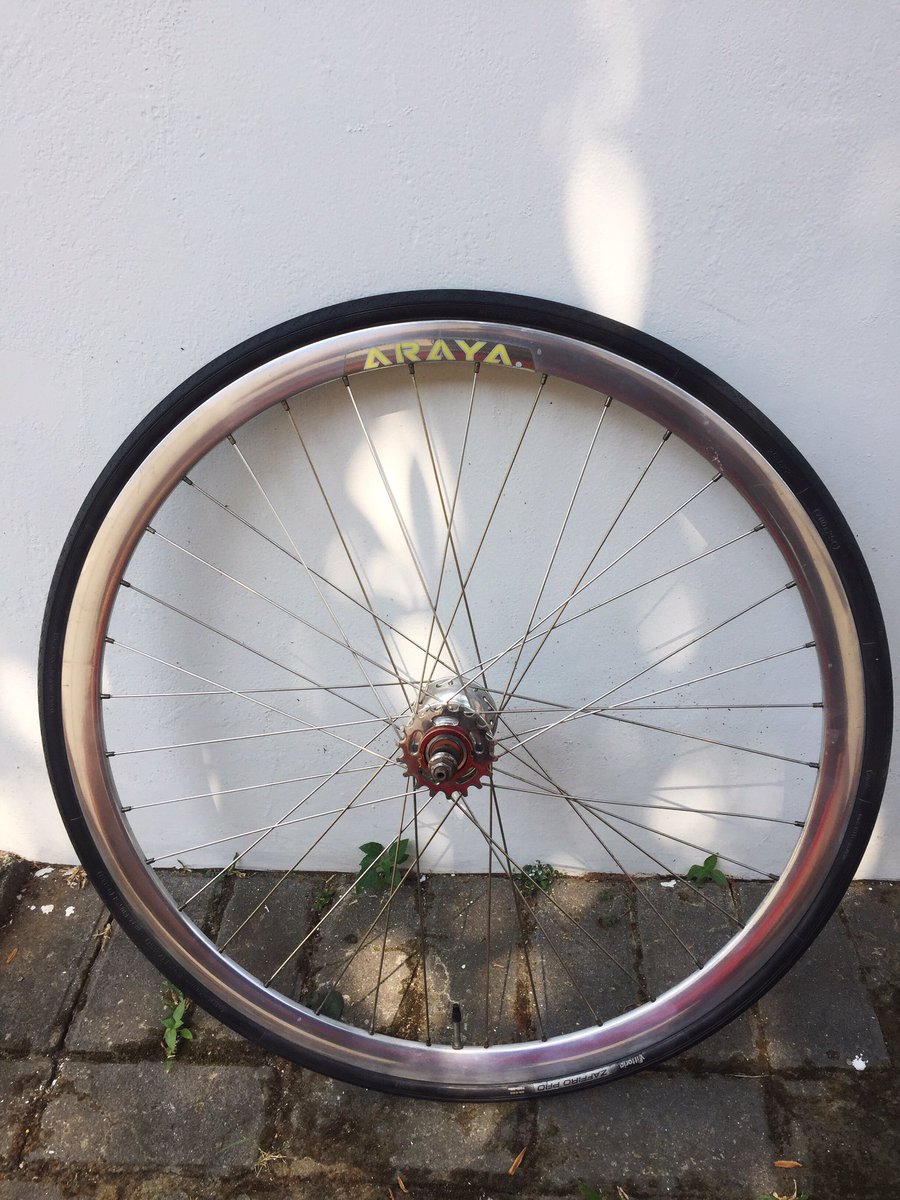 bono_hs's tweet photo. WTS 
Araya Super Aero 36H + Hub BLB + Cog blb 18

Jakarta Timur
081285229641
#fnfjb https://t.co/as1QoBCEkR