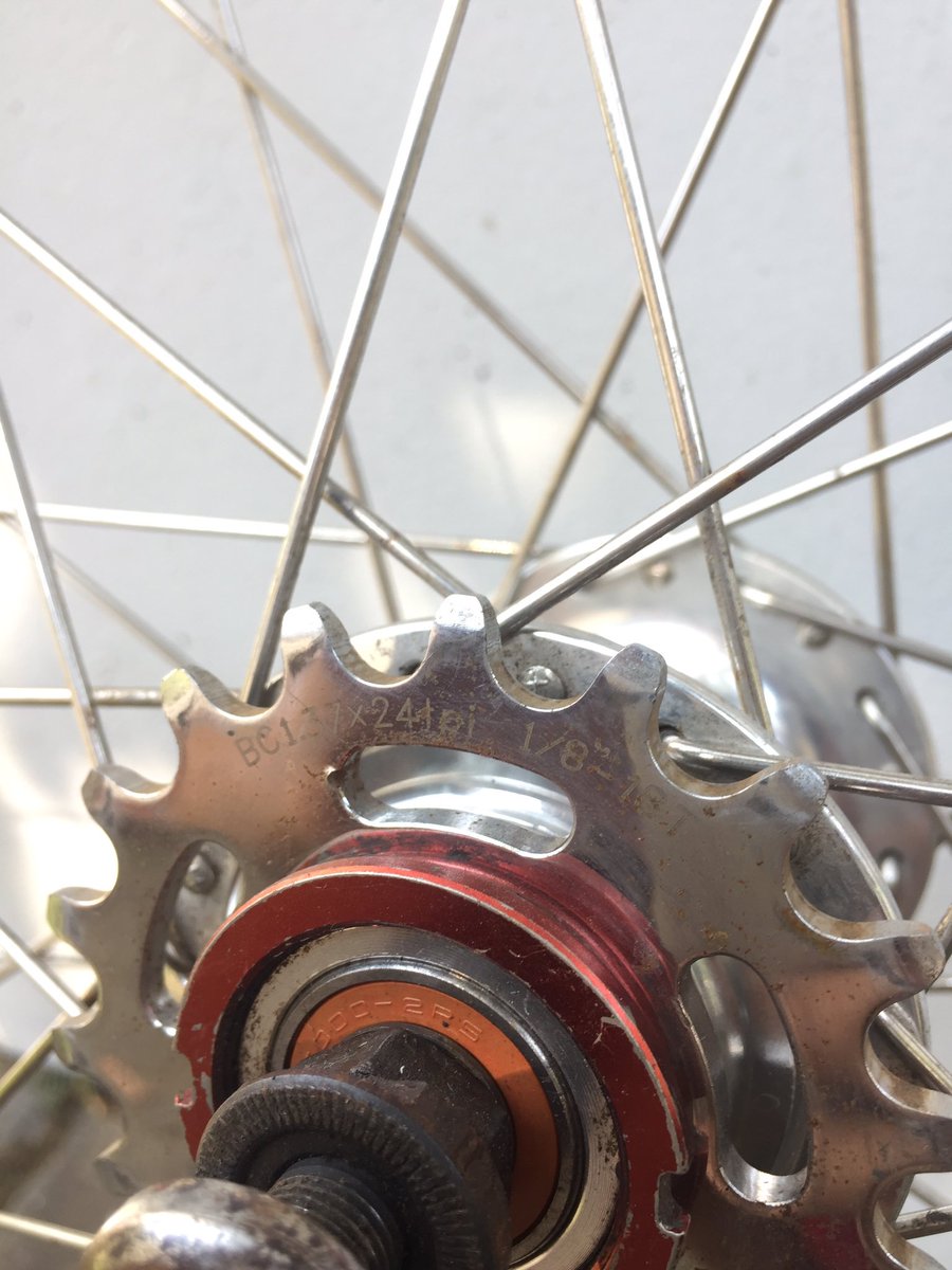 bono_hs's tweet photo. WTS 
Araya Super Aero 36H + Hub BLB + Cog blb 18

Jakarta Timur
081285229641
#fnfjb https://t.co/as1QoBCEkR