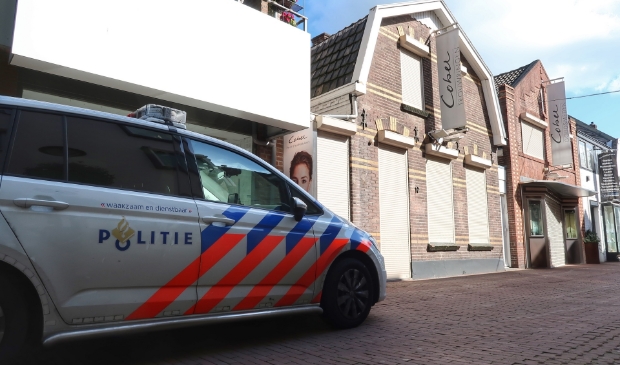 Politie toont bewakingsbeelden van inbraak Juwelier Cober -..