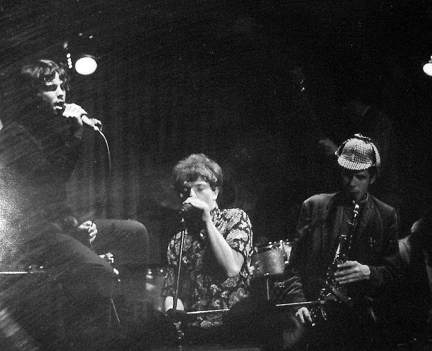 Happy Birthday Van the Man, 75 ans !

Jim & Van Morrison, Whisky a Gogo, Los Angeles 1966 