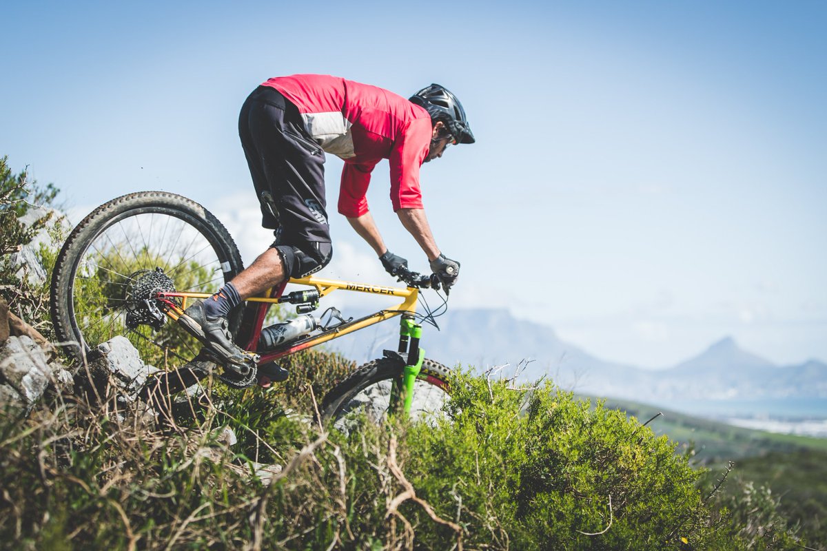 Yea, that's Table Mountain and <a href="/LionsHeadCT/">Lions Head Mountain</a> in the background. We live in a truly amazing place! 📸 <a href="/ewaldsadie/">Ewald Sadie</a>