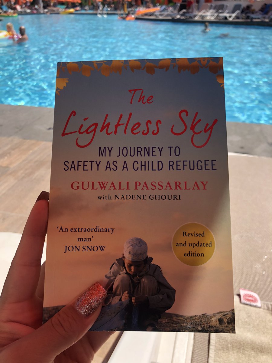 MsPatang's tweet image. Long overdue.. The Lightless Sky by @GulwaliP, my reading book this holiday.