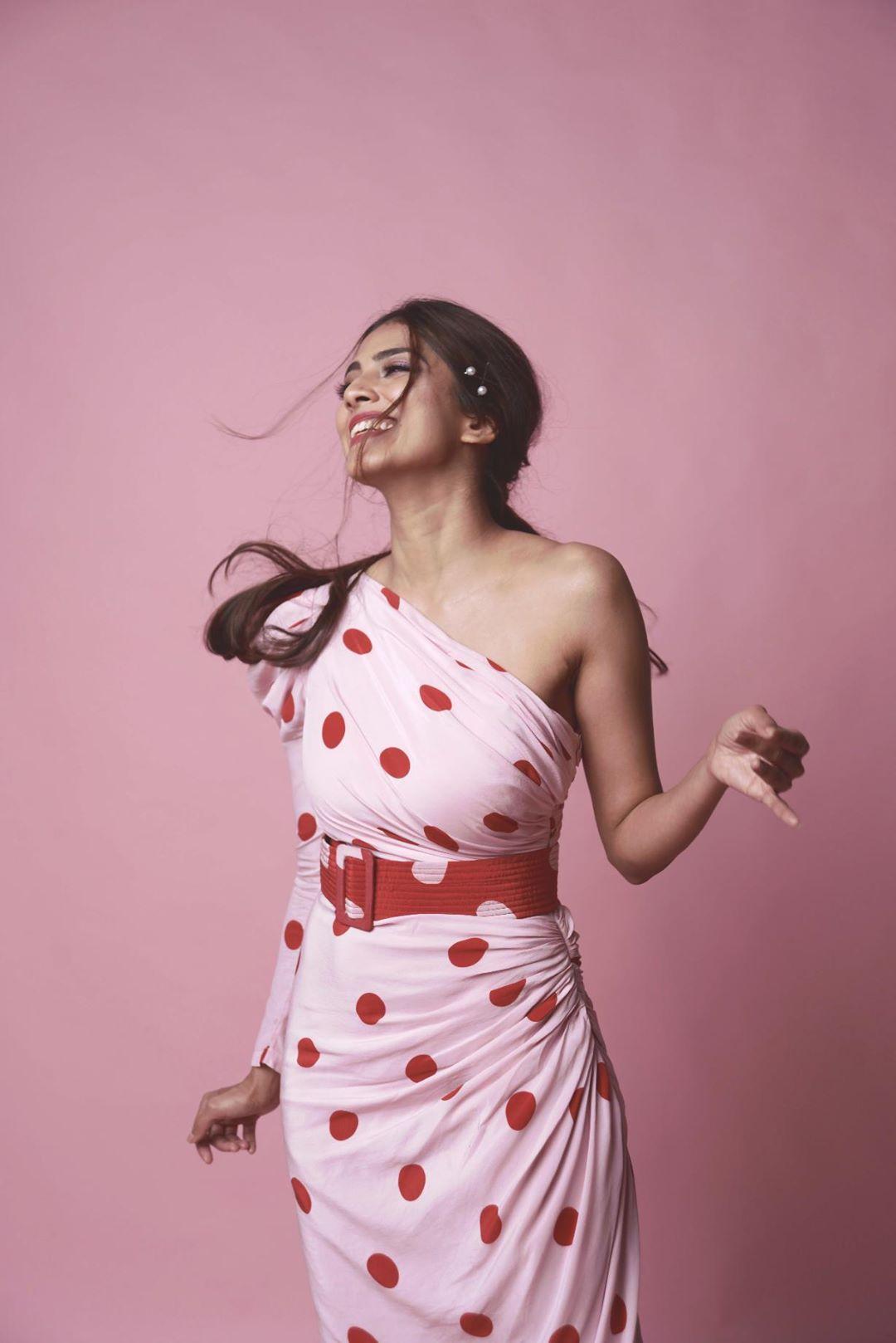 EgvCyORVoAEoYq5?format=jpg&name=large