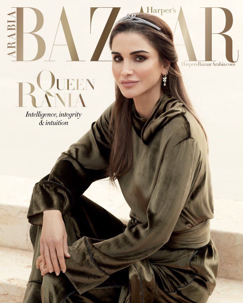 Happy birthday to her majesty queen Rania  . The queen of hearts. 
