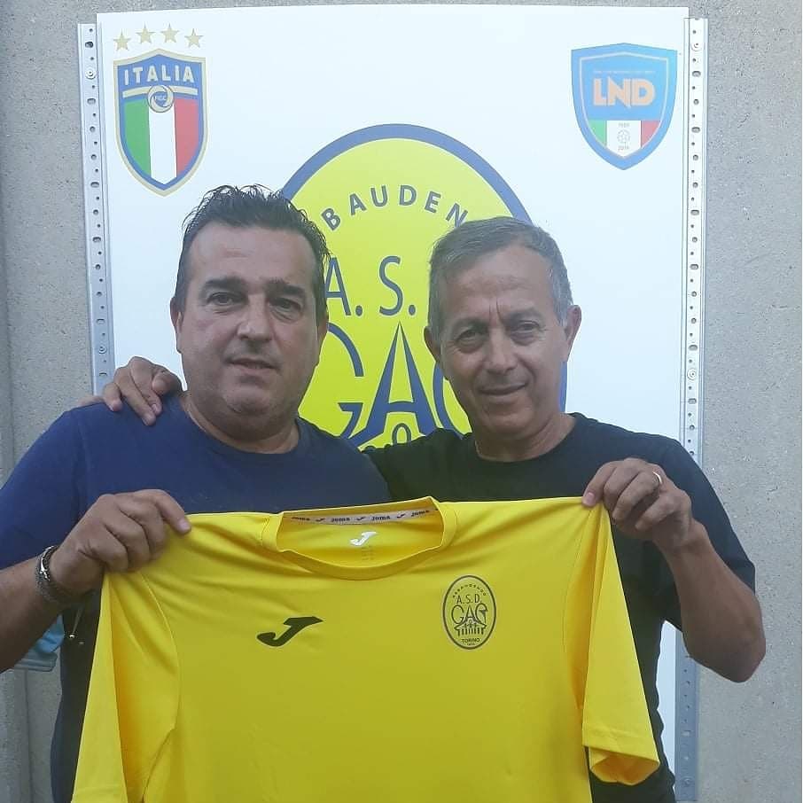 Rebaudengo_'s tweet photo. UN ACQUISTO... DA SERIE A!
Arriva in casa Reba uno dei migliori D.T. in circolazione
Antonio Licciardi è il nuovo D.T.del A.S.D. REBAUDENGO. 
Licciardi ha esordito non ancora diciassettenne in #SerieD con la maglia dell'Asti. 150 presenze in categoria, con il Cuneo e il Saluzzo. https://t.co/zlsw1Mf9ej
