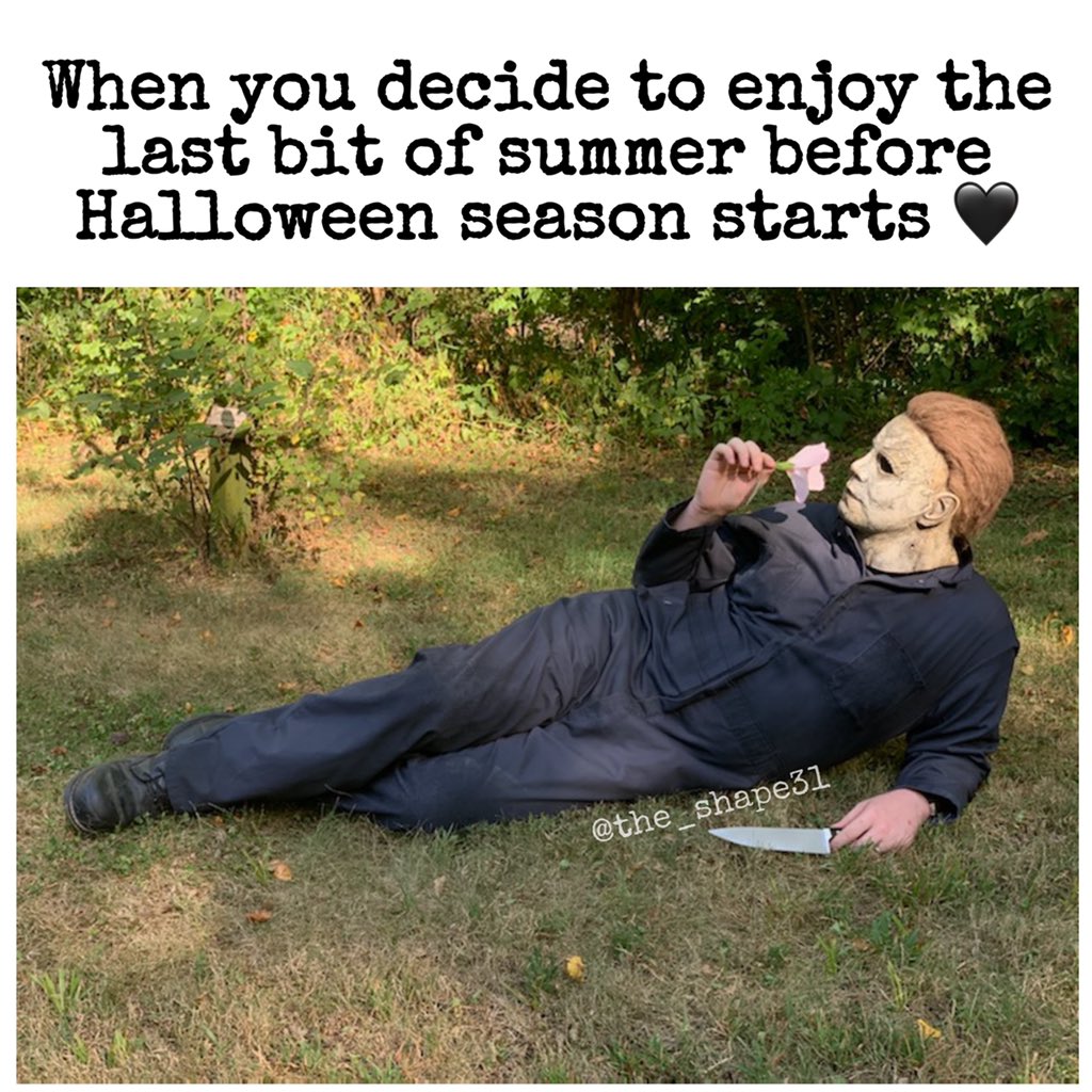 It's almost spooky season 🎃🔪 • #halloween #halloweeneveryday  #halloweenmemes #michaelmyersmemes #michaelmyers #summervibes #autumnvibes  #horror #horrorfan #horrorcommunity #horroraddict #horrorobsessed  #horrormemes #slashermovies #slashers #theshape ..., image size:1024x1024