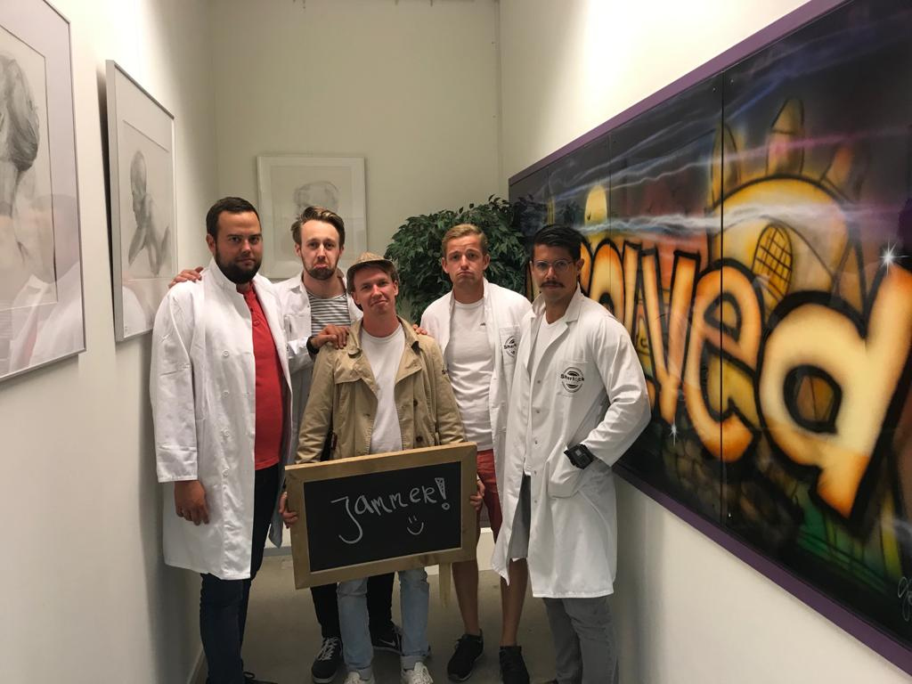 EscapeRoomTA's tweet photo. About last week... twee leuke studententeams plus 1 heel goede ploeg in Escape Room Unsolved in Ter Aar. Die staat wel in de top 10 van goede teams!
https://t.co/75p66qo29L
#escaperoom #escape #spel #spelen #game #escapen #team #teraar #nieuwkoop #groenehart https://t.co/1DF2koUYeL