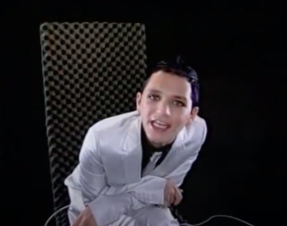 MolkosBitch's tweet photo. 🎼They wanna buy it in kilos, They wanna buy it in grams, You know they're down with The Metric System and they never fuck around🎼
Screens https://t.co/yRE1nQcEhr
#BrianMolko #TrashPalace #Placebo https://t.co/wrBNKl0MD0