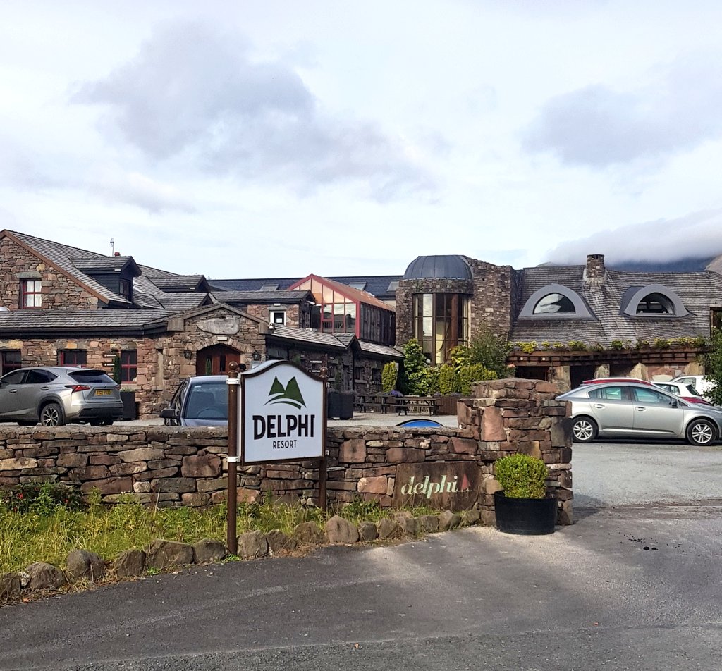 GavinCoffey's tweet image. Been a while since I last visited. Two lovely chilled spa/whiskey/food/kayaking/archery/mountain/sunset/reading days ahead. #DelphiResort #WildAtlanticWay