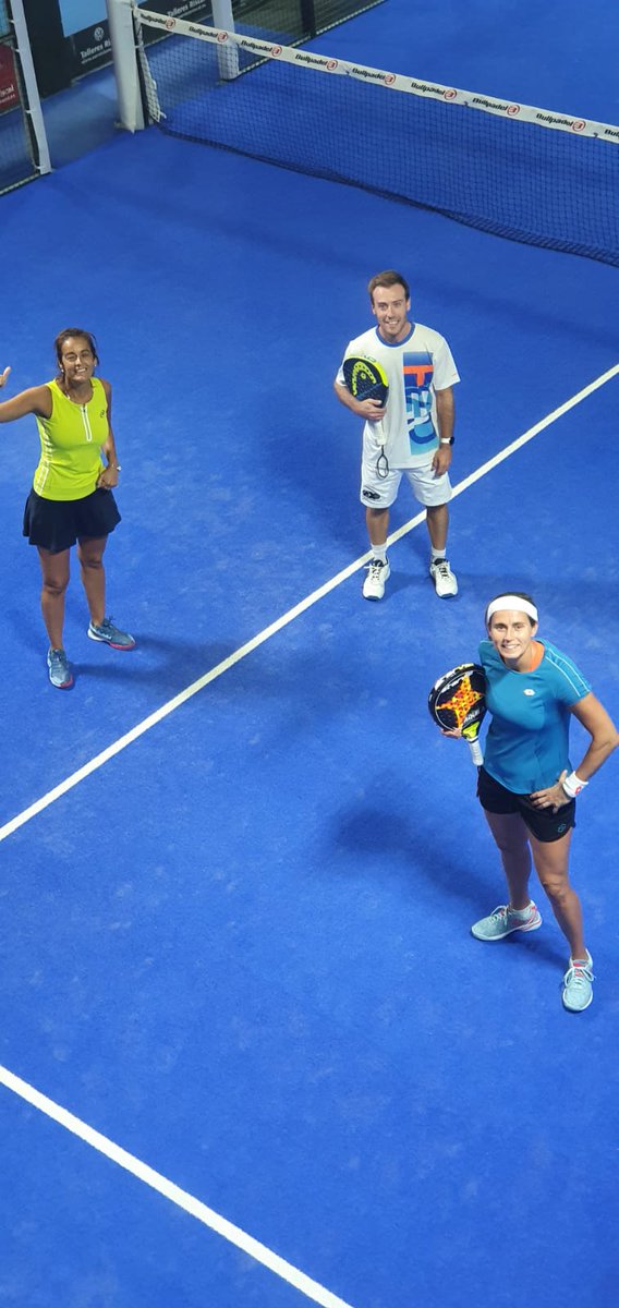 ceciliareiter's tweet photo. Lunes de torneo 💪
Lunes de @WorldPadelTour
🔜🚘🛣ValenciaOpen
Vamos #TeamCyC a 🔥🔥
#BilsingAutomation https://t.co/qSh3z7ECCm