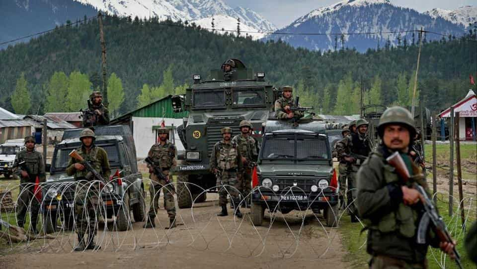 [THREAD: VALLEY OF FLOWERS, FLOWERS OF CARNAGE — II]1/166A convoy of 4x4 army vehicles left the Trehgam base at 9 on the night of Feb 23, 1991 and barreled down a snow-covered road through the mountains. It was a bright moonlit night....about to get very dark.