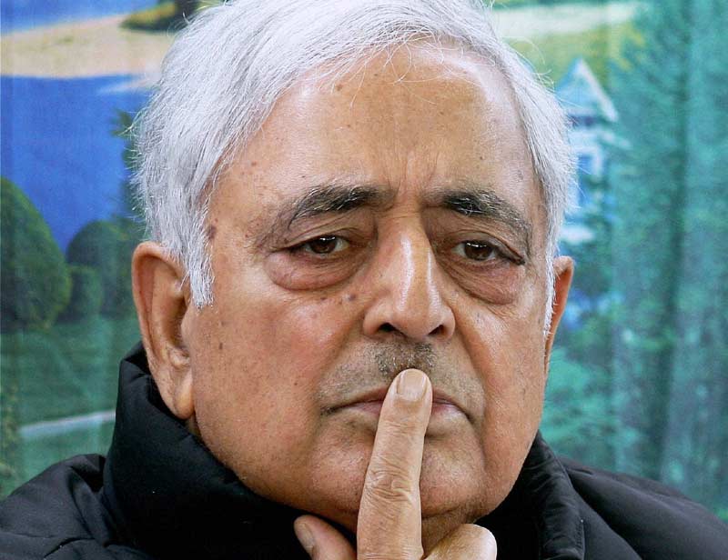 99/166Those days V P Singh was in the PMO and his Home Minister was a Sikh named Sardar Buta Singh. The unrest in Kashmir going out of hands, V P Singh brought in an Anantnag insider to replace the Sardar hoping for some liaison magic. This man was Mufti Mohammad Sayeed.