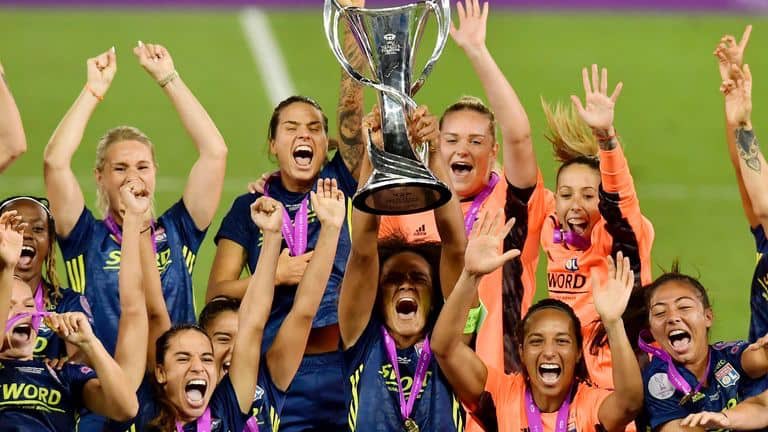 Samuelagyeiach's tweet photo. Lyon Féminines play against VfL Wolfsburg Ladies and won convincingly in a 1-3 victor which saw to them been crowned for the fifth time as UEFA women champions league champions. #UWCL #LYON @FancyDiMaria_ @KojoSakyie @GhanaPreview @Kwame_Saturday_ https://t.co/jpk1psAJg4