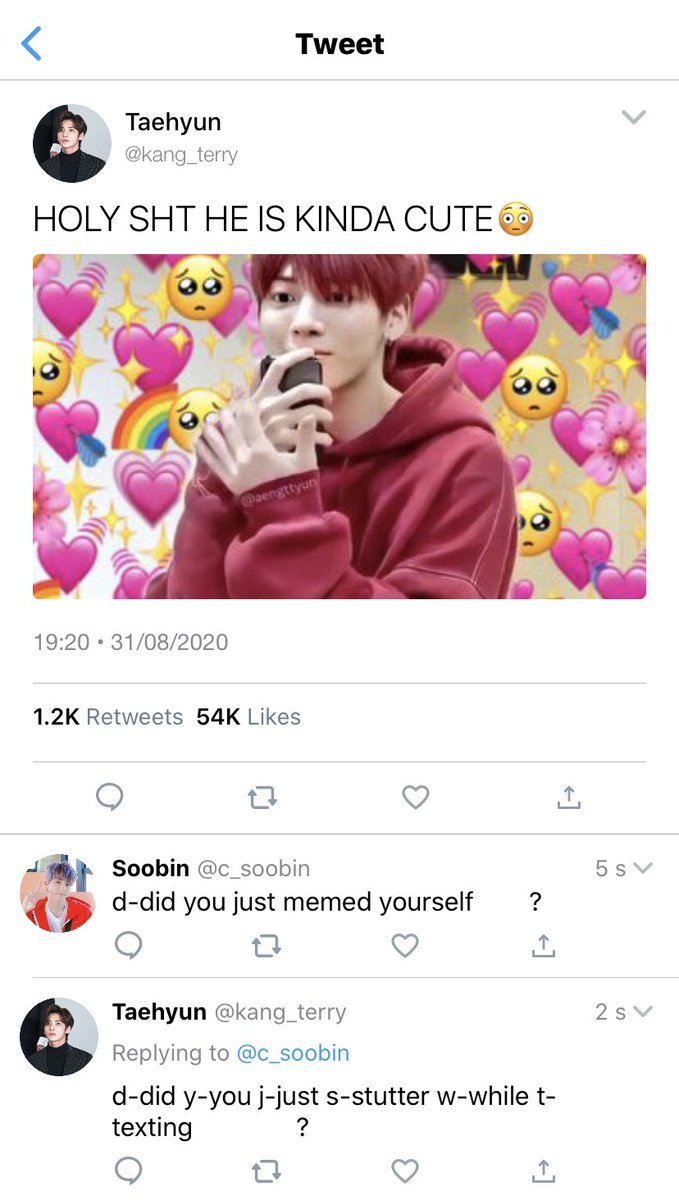 bcfaus's tweet photo. #taegyu au where taehyun, someone who's very passionate about cooking decides to join the biggest culinary competition held by the royal family. there he finds a prince, beomgyu and inevitably falls in love...but whats keeping him from confessing.. other than beomgyu is a prince? https://t.co/zU3Y6zCxdA