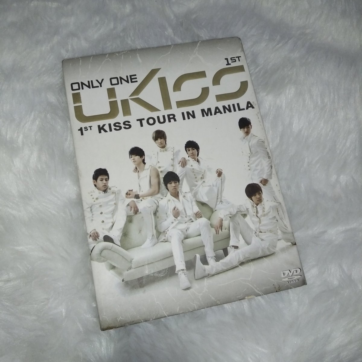 UKISS 1st Tour in Manila DVD (PH Press) sponsored by Ms. Bianca Mechanics: - mbf  @FromFansForFans and tag 2 mutuals- reply any proof that you're a fan (unofficial/official merch, photo gallery, streaming proofs etc)- one winner