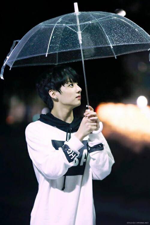 koo with an umbrella