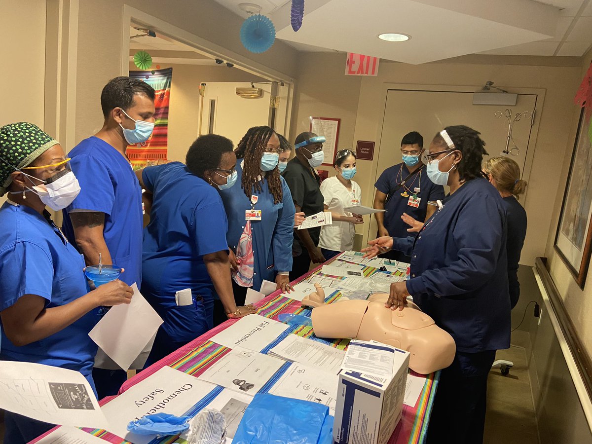 GTdancenurse's tweet photo. I6 Oncology Skills Fair Day with over 34 attendees.We develop learn and grow with progress while having fun🙌💃🏾Thank you I6 team &amp; Kathleen❤️ #fallprevention #rutuxamab #foley #chesttube #PCA #teletracking  #chemopolicy @NYPBrooklyn @AishaD_Miller @ErnestoPMir @NypbmhI #engaged https://t.co/s7Dy5KTRkY