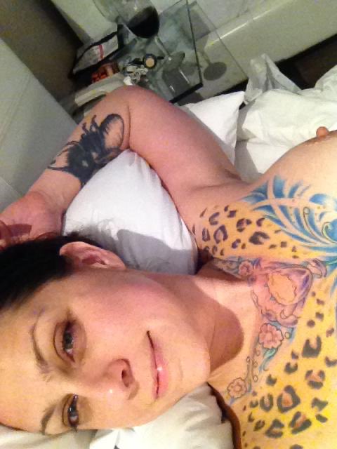 And even more of sultry Danielle Colby from American Pickers. @julienparis2...