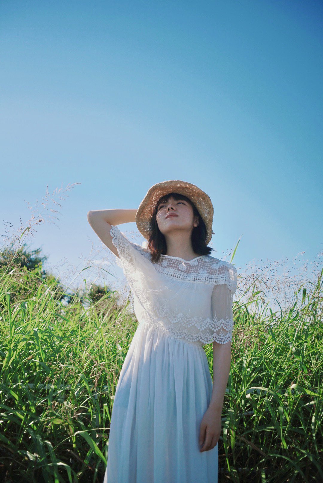 Photoli 写真本発売中です 風になびいてふわっと広がる 涼し気な白色のワンピース 夏との相性は抜群だと思います 白ワンピ 夏 青空 白ワンピ 夏 海 白ワンピ 夏 水中 などなど 組み合わせ方は Photoli 写真本発売中です 風になびいてふわっと広がる 涼し気な白色のワンピース 夏との相性は抜群だと思います 白ワンピ 夏 青空 白ワンピ 夏 海 白ワンピ 夏 水中 などなど 組み合わせ方は