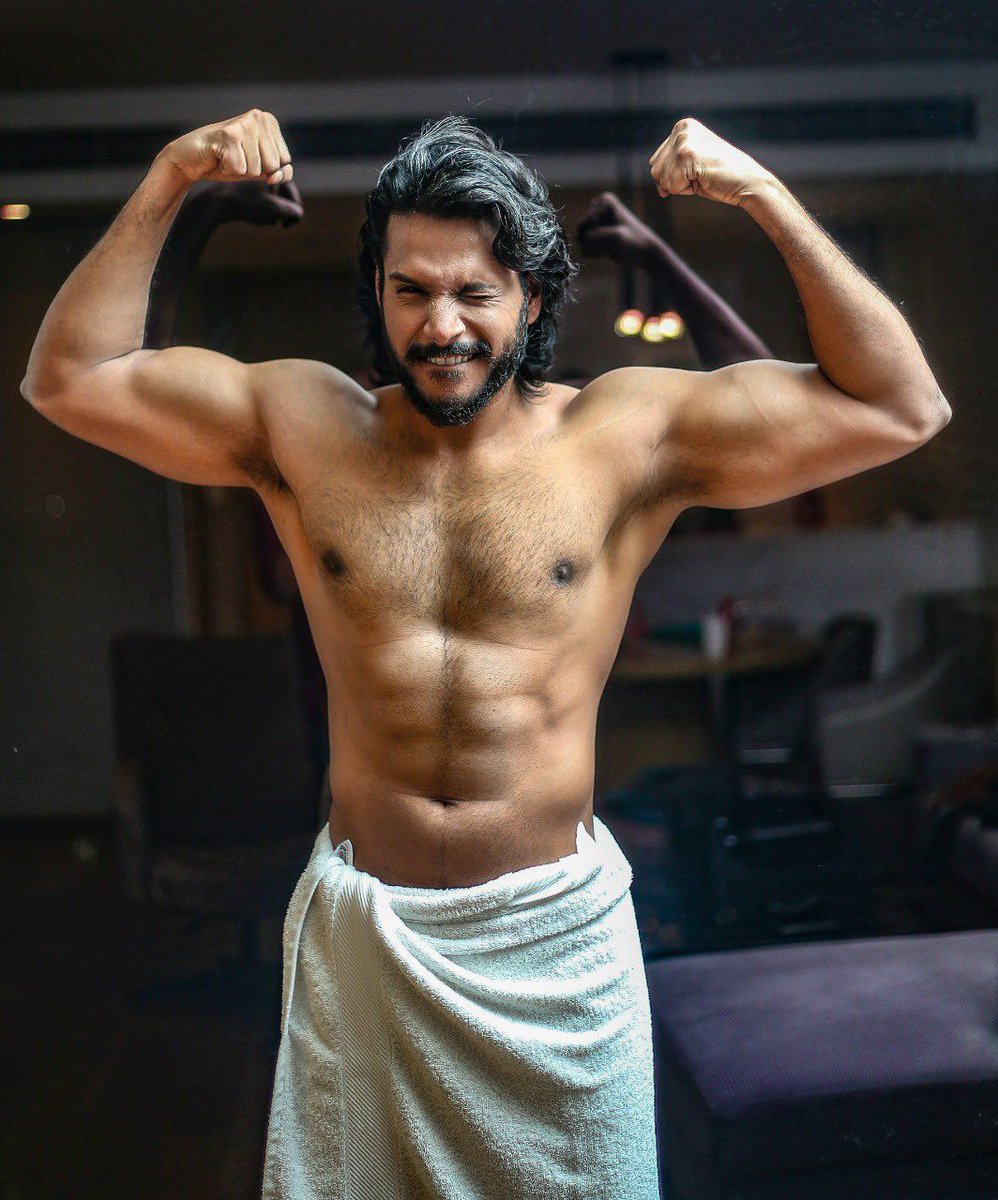 Ragalahari's tweet photo. After a gap, @sundeepkishan's #A1Express shoot to begin from tomorrow.
We wish all the best to the entire team!💐
@AAArtsofficial @peoplemediafcy @TalkiesV @sundeepkishan
#SundeepKishan #A1Express #ShootUpdate #Ragalahari https://t.co/GPfrRMSAzq