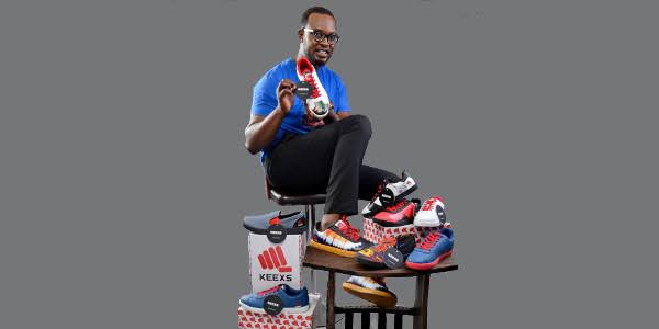 _afrikahna's tweet photo. These are so nice. You like? π₯°
From KEEXS, a Nigerian sneaker brand. Owned by Babajide Ipaye https://t.co/rXFUurKtVi