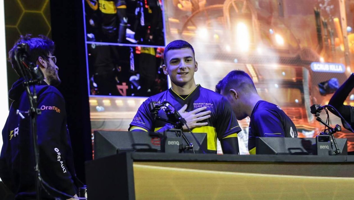 sports_ouest's tweet image. #Esport. @Kaydops, le Messi normand de Rocket League 💪

Retour avec lui sur sa carrière, ses débuts dans l’univers du jeu vidéo et son envie insatiable d’engranger toujours plus de titres. ouest-france.fr/sport/esport/e… @TeamVitality