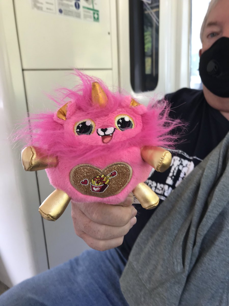 Paulastweet's tweet photo. @My_Metro found on metro handed to monument staff https://t.co/i2EohAIY63