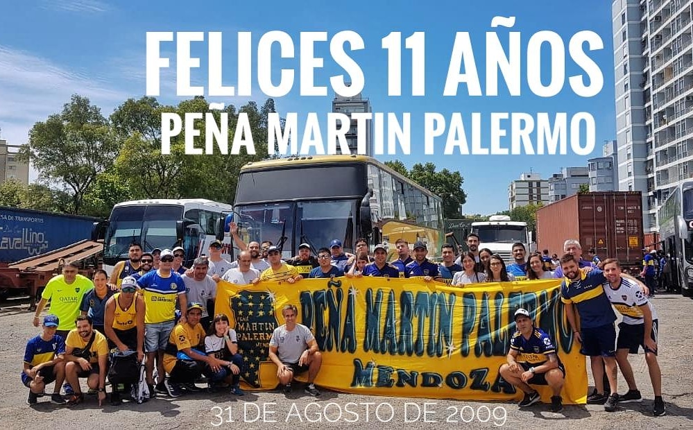 FELIZ CUMPLEÑOS A LA PALERMO
31 de agosto de 2009
Nuestra Peña cumple 11 años. Y nos toca cumplirlos así, sin poder festejar como tantas veces lo hicimos. 
Las buenas ya van a venir.
Esto es Boca. Esto es la Palermo.
Felices 11 años!!