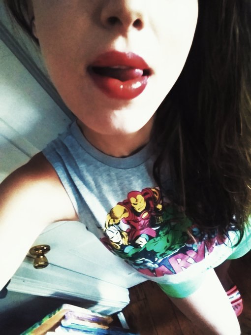 I have the case of the #mondays .. who is with me? #onlyfans #onlyfansgirl #onlyfansnewbie #OnlyFansPromo<a href="/tag/mondays"class="tags">#mondays</a><a href="/tag/model"class="tags"><span>#model</span></a><a href="/tag/fitness"class="tags"><span>#fitness</span></a><a href="/tag/lips"class="tags"><span>#lips</span></a><a href="/tag/sexy"class="tags"><span>#sexy</span></a><a href="/tag/mondaymotivation"class="tags"><span>#mondaymotivation</span></a>