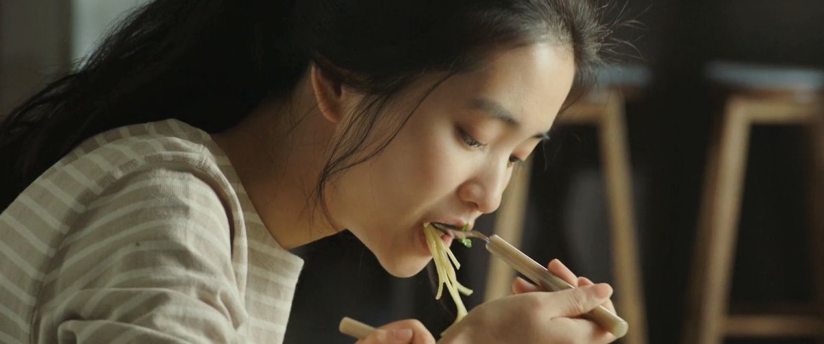 Kim Tae-ri cooking and eating good food in Little Forest (2018)   #리틀포레스트  #김태리 4