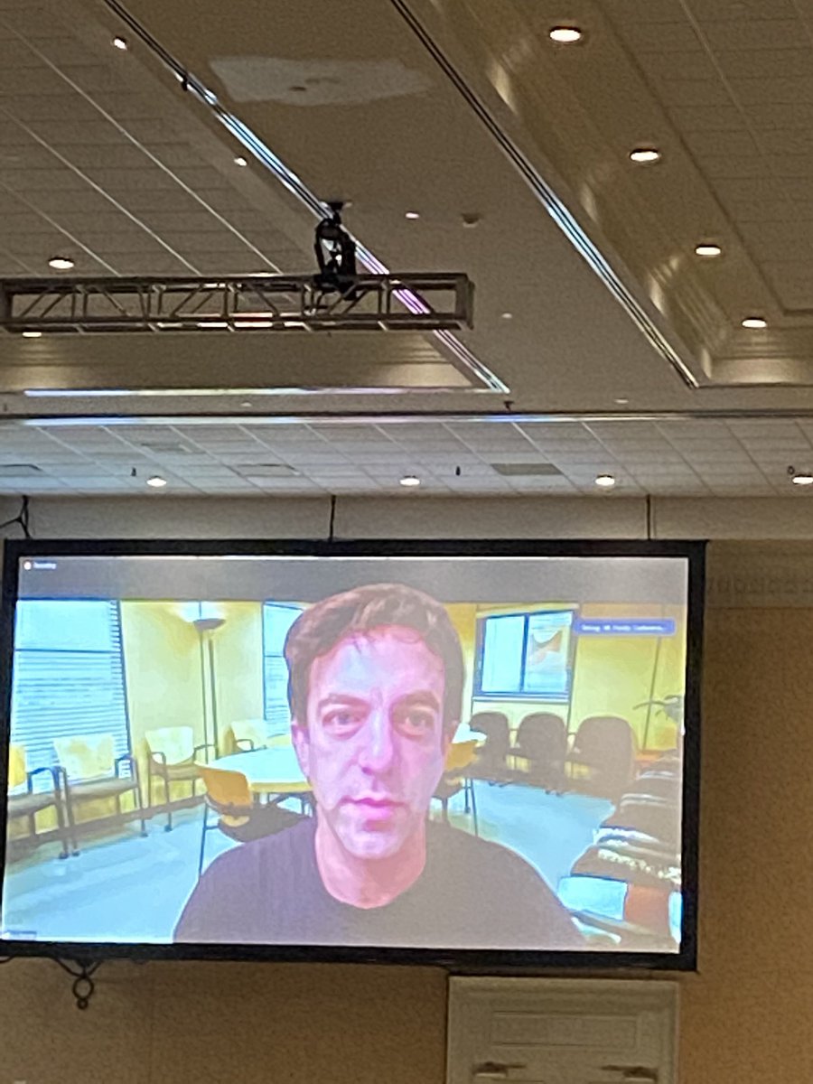 MaryIlaWard's tweet photo. Pursue your purpose @bjnovak #HRFL2020 https://t.co/OOXMRhYlnt