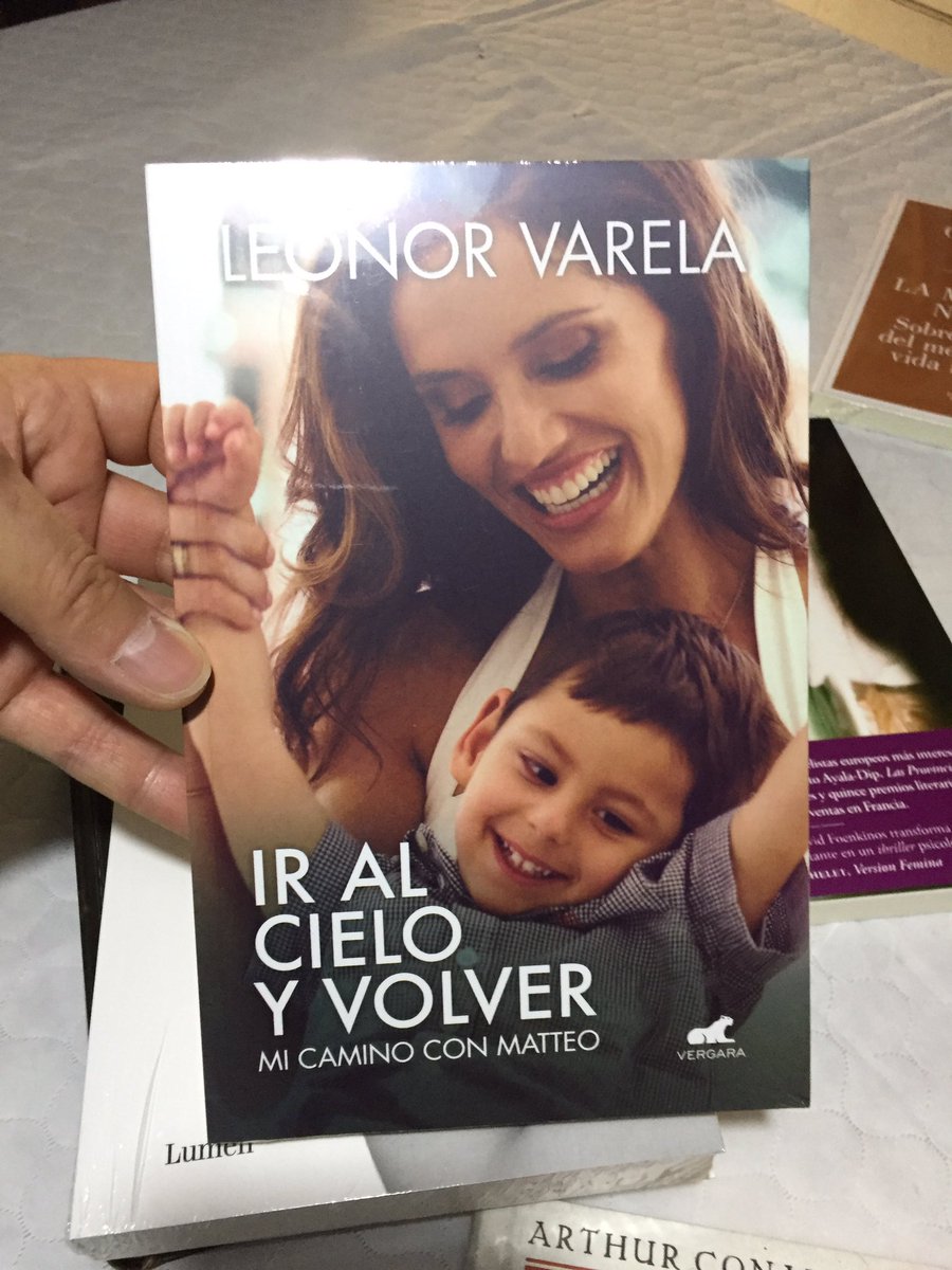 QueLeoForestal's tweet photo. La historia de Matteo en la pluma de su madre @Leonorvarela . Ya está disponible en nuestro sitio web https://t.co/U3xfjx4tL5 con despacho a domicilio. #IrAlCieloYVolver https://t.co/S7QhzcZgdk
