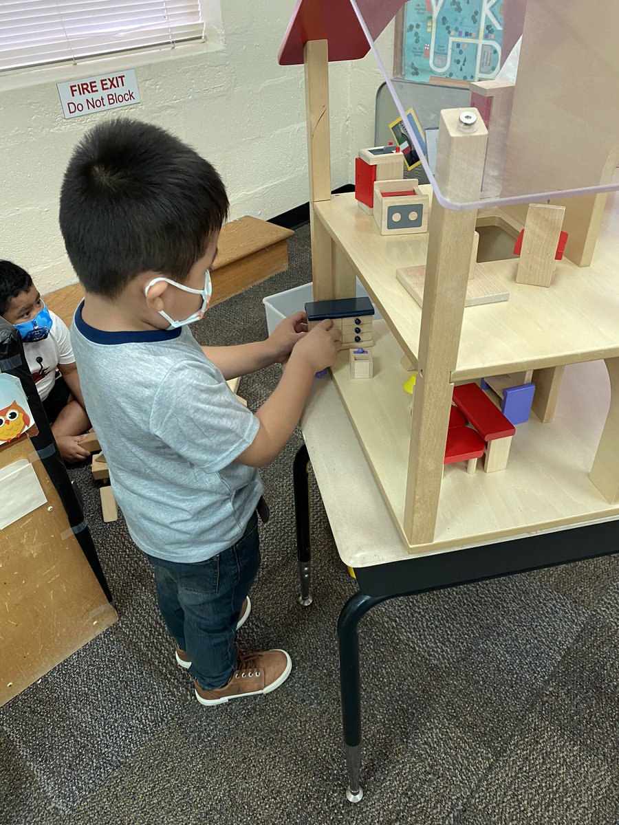 Our PreKG friends are having fun exploring!@HighlandGville