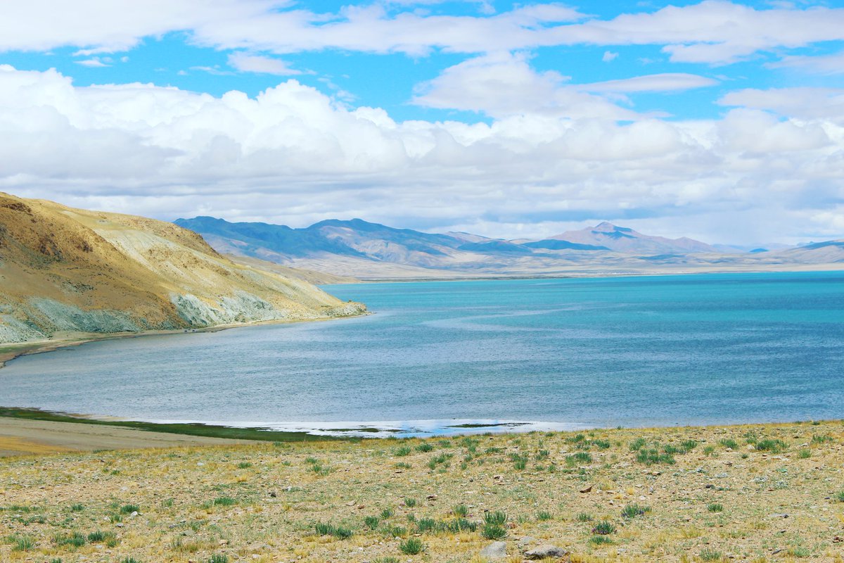 A different view of the Lake Manasarovar. Plan your Kailash Yatra with us. Contact us today.
#lake #nature #manasarovar #kailashmanasarovaryatra #kailashdarshan #shiva #parvati #om #omnamahshivaya #shambo #naturephotography #travelblogger https://t.co/66llC2AYdC