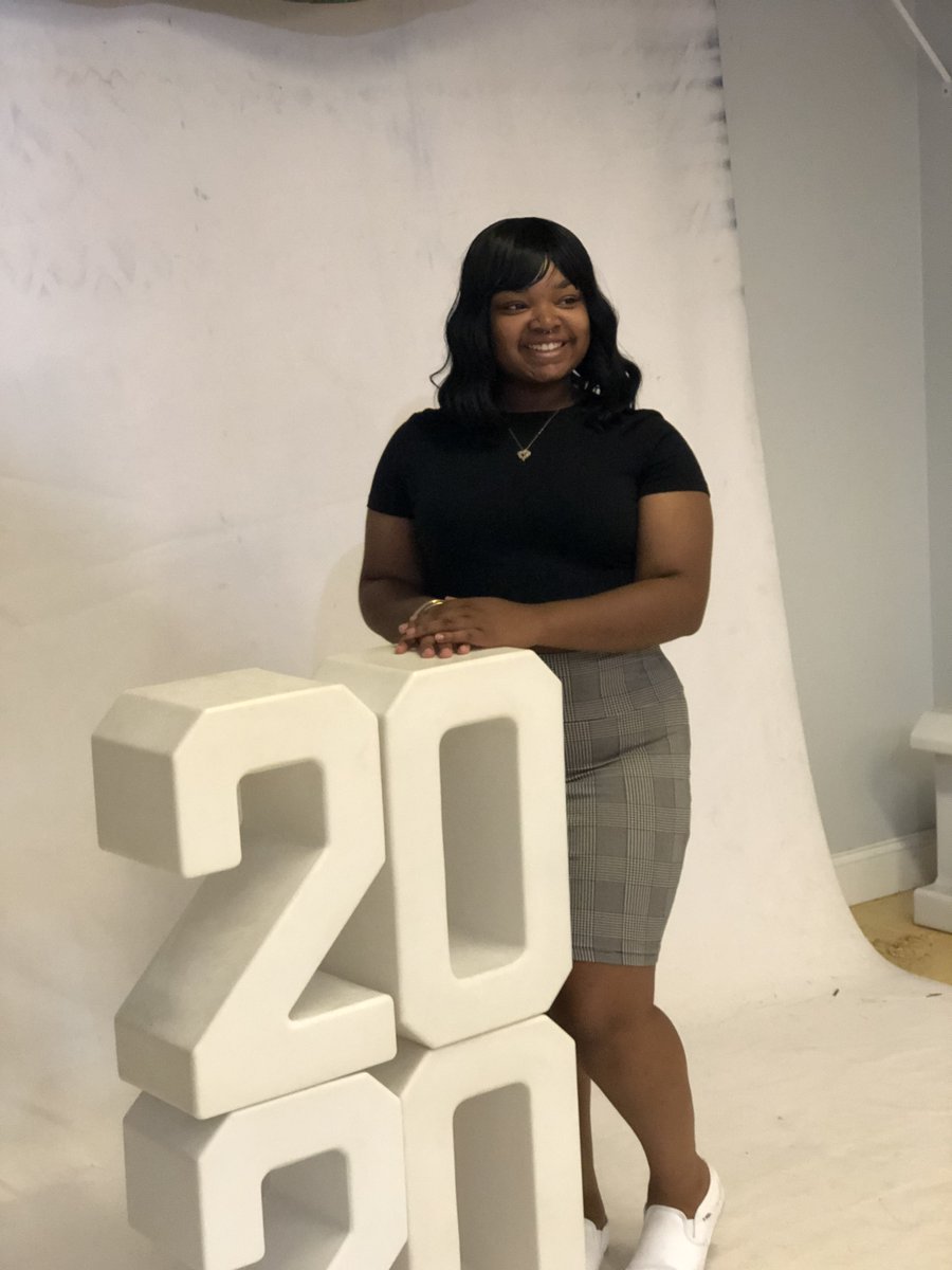StreamYTI's tweet image. First up is Samiya Anderson! She is one of our 2018 STREAM Scholars! She is attending Virginia State University. She is majoring in criminal justice and minoring in forensic science! Congrats!