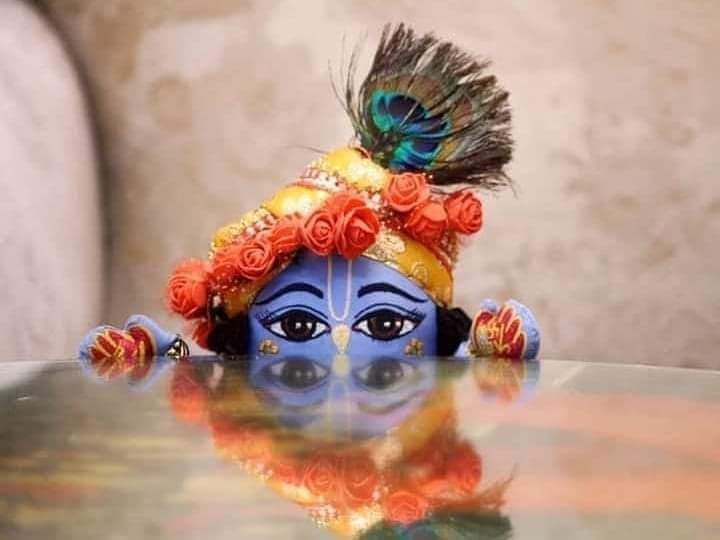 Priya11442889's tweet photo. #mentor #harekrishna ❤️🤗 https://t.co/cKDJmqEKJl