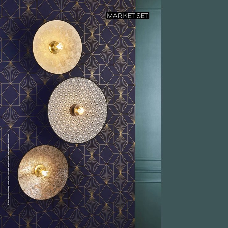 LightOnlinePL's tweet image. Market Set to marka łącząca piękne wzory i materiały - to tkanina dominuje w kreacjach tej marki. Kolekcja Gatsby prezentuje się doskonale jako dekoracyjne uzupełnienie dekoracji wnętrza.
bit.ly/31JJpYh
 #Marketset #gatsby #lampa #kinkiet #tkanina #wzory